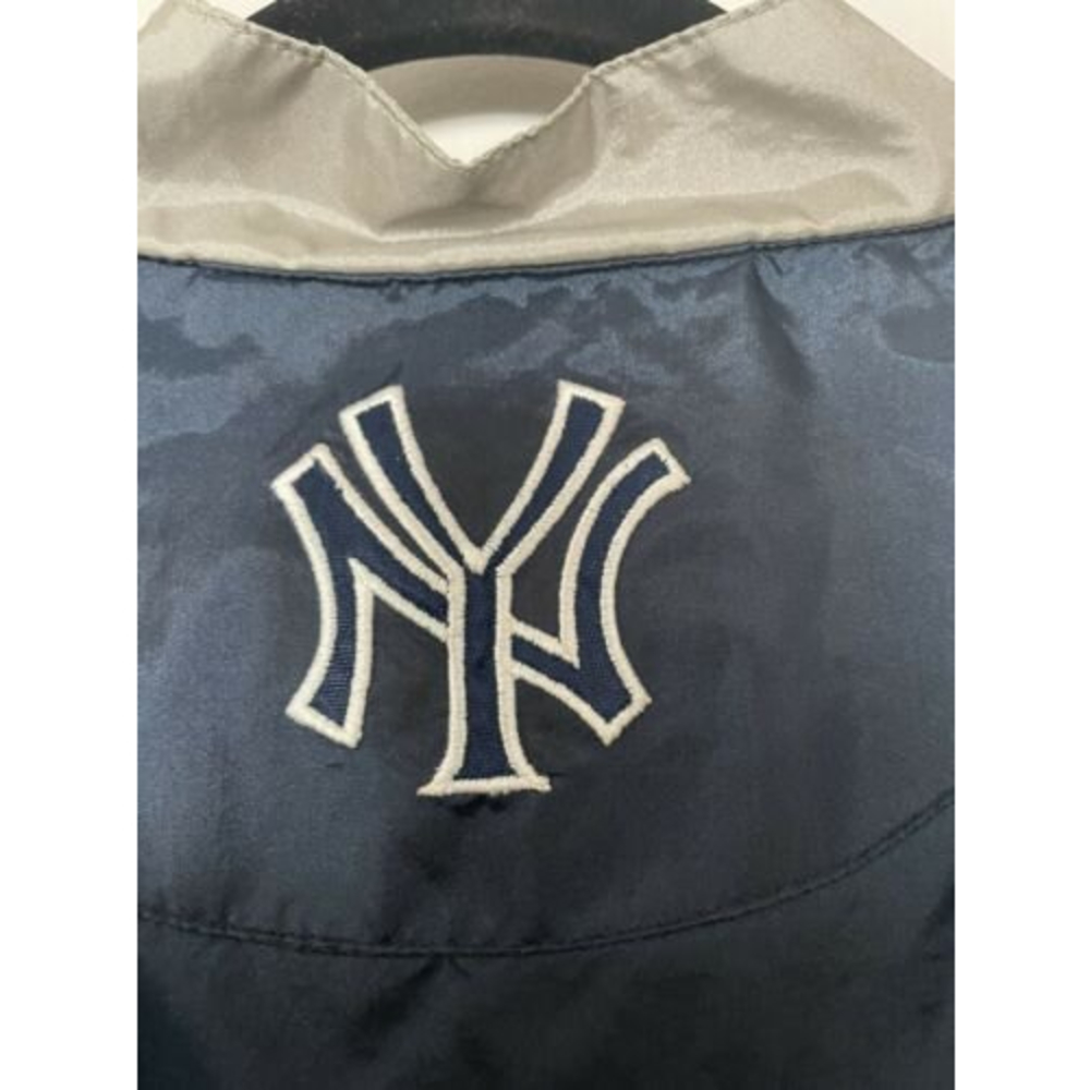 Yankees Windbreaker Pullover Jacket - Picture 11 of 12